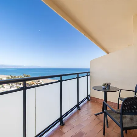 Hotel Puente Real 4*