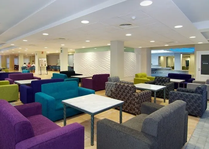 Puente Real Hotell 4*