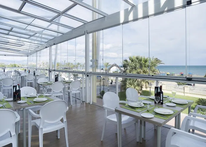 Puente Real Hotell 4*